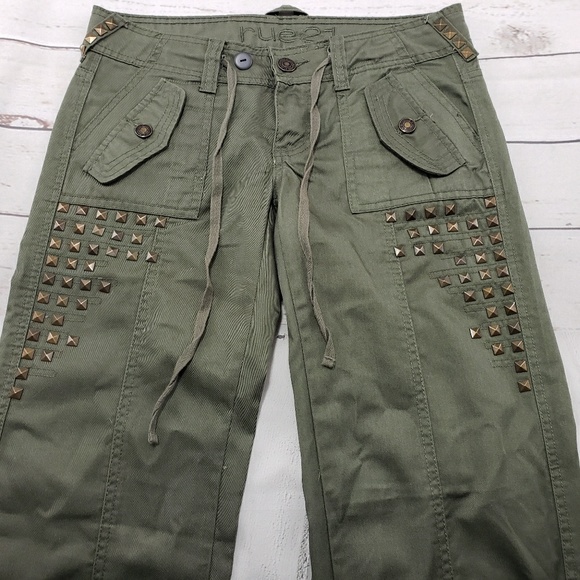 Rue 21 Pants Size 1 / 2 Womens Green Studded - Picture 3 of 6